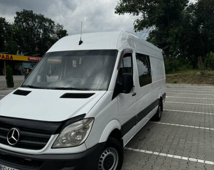 Белый Мерседес Sprinter, объемом двигателя 2.2 л и пробегом 742 тыс. км за 11000 $, фото 3 на Automoto.ua