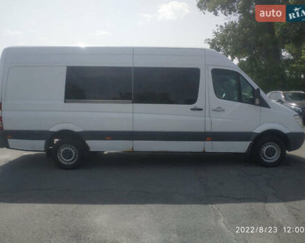 Белый Мерседес Sprinter, объемом двигателя 3 л и пробегом 780 тыс. км за 10500 $, фото 4 на Automoto.ua