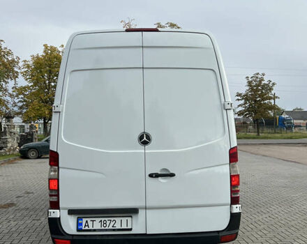 Белый Мерседес Sprinter, объемом двигателя 2.15 л и пробегом 472 тыс. км за 11499 $, фото 5 на Automoto.ua