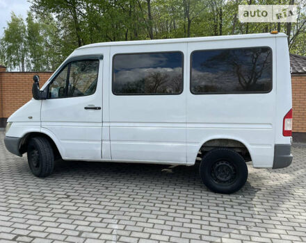 Белый Мерседес Sprinter, объемом двигателя 2.15 л и пробегом 500 тыс. км за 5500 $, фото 15 на Automoto.ua