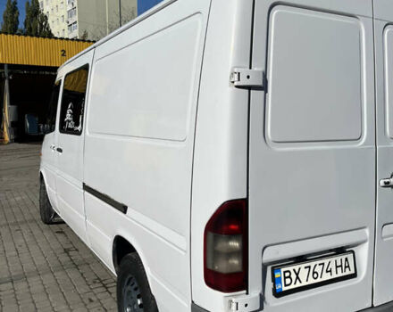 Білий Мерседес Sprinter, об'ємом двигуна 2.15 л та пробігом 41 тис. км за 6500 $, фото 4 на Automoto.ua