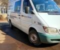 Белый Мерседес Sprinter, объемом двигателя 2.1 л и пробегом 360 тыс. км за 8000 $, фото 1 на Automoto.ua