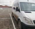 Белый Мерседес Sprinter, объемом двигателя 2.1 л и пробегом 476 тыс. км за 10000 $, фото 2 на Automoto.ua