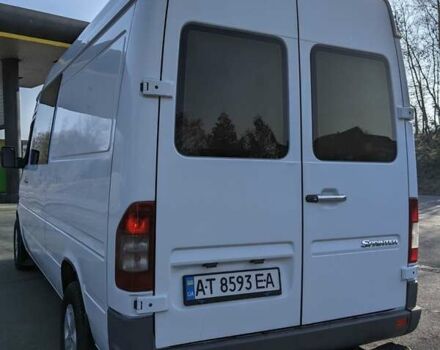 Белый Мерседес Sprinter, объемом двигателя 2.2 л и пробегом 690 тыс. км за 10700 $, фото 14 на Automoto.ua