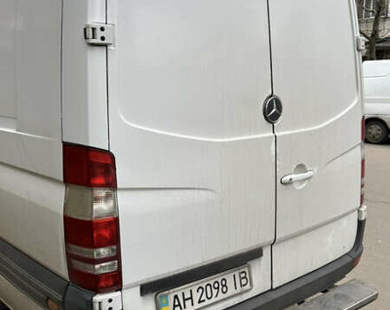 Белый Мерседес Sprinter, объемом двигателя 2.2 л и пробегом 335 тыс. км за 10500 $, фото 9 на Automoto.ua