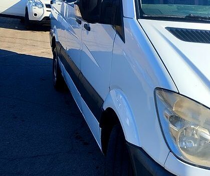 Білий Мерседес Sprinter, об'ємом двигуна 2.1 л та пробігом 641 тис. км за 10000 $, фото 9 на Automoto.ua