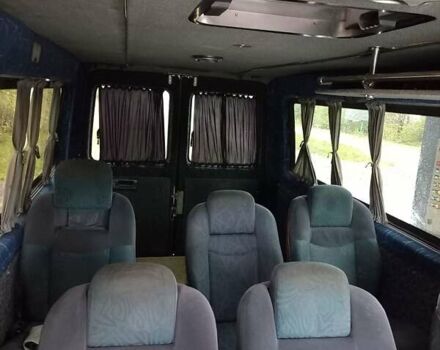 Белый Мерседес Sprinter, объемом двигателя 2.69 л и пробегом 350 тыс. км за 8000 $, фото 11 на Automoto.ua