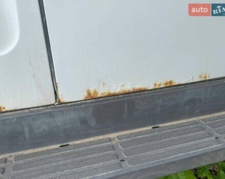 Белый Мерседес Sprinter, объемом двигателя 2.2 л и пробегом 350 тыс. км за 8000 $, фото 13 на Automoto.ua