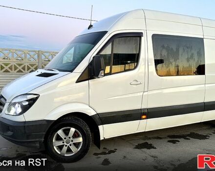 Белый Мерседес Sprinter, объемом двигателя 2.2 л и пробегом 370 тыс. км за 13000 $, фото 1 на Automoto.ua