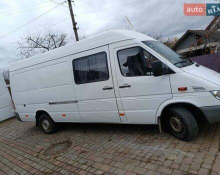 Белый Мерседес Sprinter, объемом двигателя 0 л и пробегом 500 тыс. км за 11200 $, фото 1 на Automoto.ua