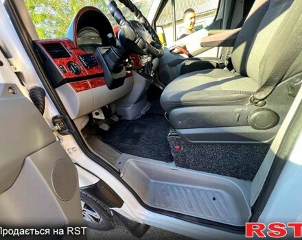 Білий Мерседес Sprinter, об'ємом двигуна 2.1 л та пробігом 300 тис. км за 20000 $, фото 8 на Automoto.ua