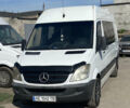 Белый Мерседес Sprinter, объемом двигателя 2.2 л и пробегом 200 тыс. км за 9700 $, фото 1 на Automoto.ua