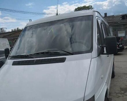 Белый Мерседес Sprinter, объемом двигателя 0 л и пробегом 300 тыс. км за 8500 $, фото 4 на Automoto.ua