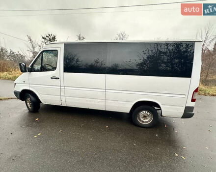 Белый Мерседес Sprinter, объемом двигателя 2.15 л и пробегом 350 тыс. км за 6999 $, фото 12 на Automoto.ua