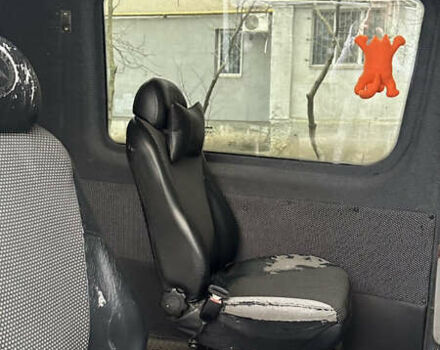 Белый Мерседес Sprinter, объемом двигателя 2.2 л и пробегом 335 тыс. км за 10500 $, фото 22 на Automoto.ua