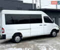 Белый Мерседес Sprinter, объемом двигателя 2.2 л и пробегом 350 тыс. км за 9500 $, фото 3 на Automoto.ua