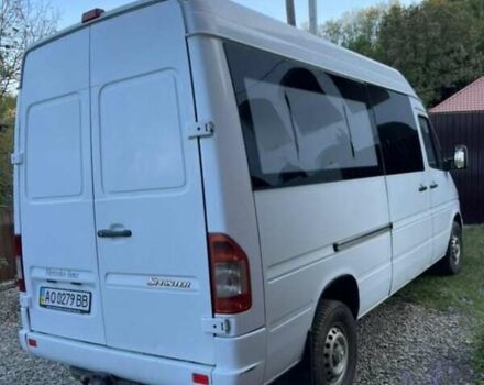 Белый Мерседес Sprinter, объемом двигателя 0 л и пробегом 295 тыс. км за 7800 $, фото 4 на Automoto.ua
