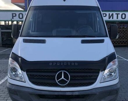 Белый Мерседес Sprinter, объемом двигателя 2.2 л и пробегом 436 тыс. км за 18500 $, фото 1 на Automoto.ua