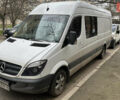Белый Мерседес Sprinter, объемом двигателя 2.2 л и пробегом 335 тыс. км за 10500 $, фото 2 на Automoto.ua