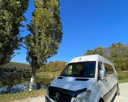 Белый Мерседес Sprinter, объемом двигателя 0 л и пробегом 1000 тыс. км за 15000 $, фото 3 на Automoto.ua