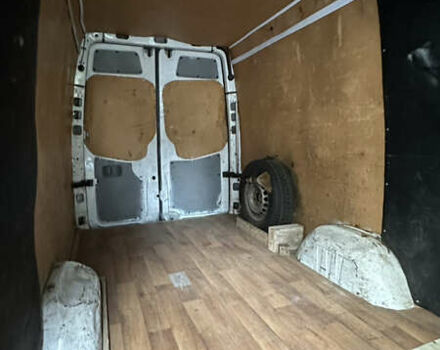 Белый Мерседес Sprinter, объемом двигателя 2.2 л и пробегом 335 тыс. км за 10500 $, фото 25 на Automoto.ua