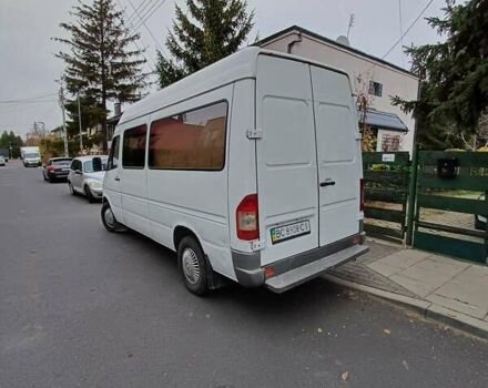 Белый Мерседес Sprinter, объемом двигателя 2.7 л и пробегом 272 тыс. км за 8000 $, фото 4 на Automoto.ua