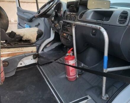 Белый Мерседес Sprinter, объемом двигателя 2.2 л и пробегом 750 тыс. км за 14500 $, фото 15 на Automoto.ua