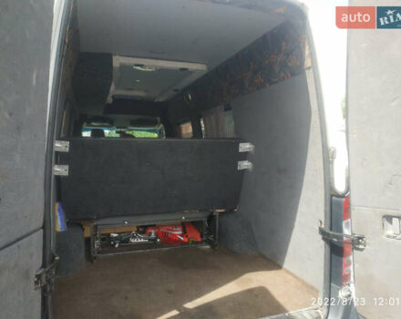 Белый Мерседес Sprinter, объемом двигателя 3 л и пробегом 780 тыс. км за 10500 $, фото 11 на Automoto.ua