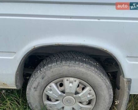 Белый Мерседес Sprinter, объемом двигателя 2.2 л и пробегом 350 тыс. км за 8000 $, фото 4 на Automoto.ua