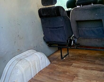 Белый Мерседес Sprinter, объемом двигателя 2.1 л и пробегом 360 тыс. км за 8000 $, фото 11 на Automoto.ua