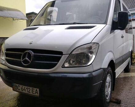 Белый Мерседес Sprinter, объемом двигателя 2.1 л и пробегом 465 тыс. км за 9781 $, фото 4 на Automoto.ua