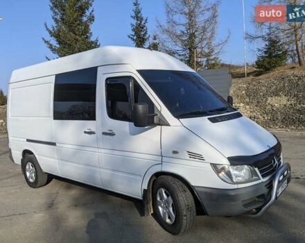 Белый Мерседес Sprinter, объемом двигателя 2.2 л и пробегом 690 тыс. км за 10700 $, фото 23 на Automoto.ua