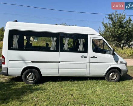 Белый Мерседес Sprinter, объемом двигателя 2.2 л и пробегом 268 тыс. км за 9900 $, фото 19 на Automoto.ua
