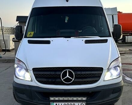 Белый Мерседес Sprinter, объемом двигателя 2.2 л и пробегом 370 тыс. км за 13000 $, фото 4 на Automoto.ua