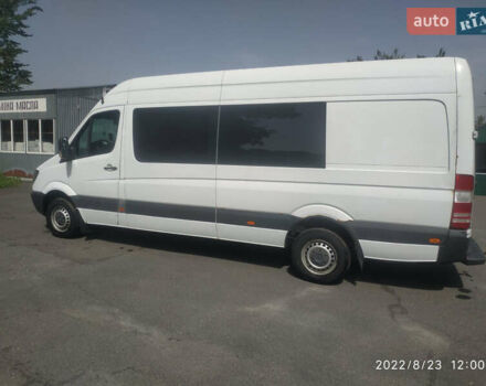 Белый Мерседес Sprinter, объемом двигателя 3 л и пробегом 780 тыс. км за 10500 $, фото 3 на Automoto.ua