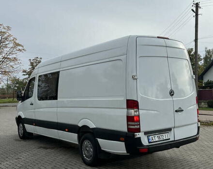 Белый Мерседес Sprinter, объемом двигателя 2.15 л и пробегом 472 тыс. км за 11499 $, фото 4 на Automoto.ua