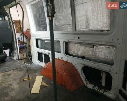 Белый Мерседес Sprinter, объемом двигателя 0 л и пробегом 700 тыс. км за 10000 $, фото 12 на Automoto.ua