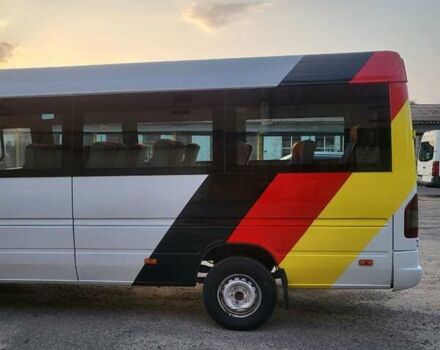 Белый Мерседес Sprinter, объемом двигателя 2.2 л и пробегом 750 тыс. км за 14500 $, фото 7 на Automoto.ua