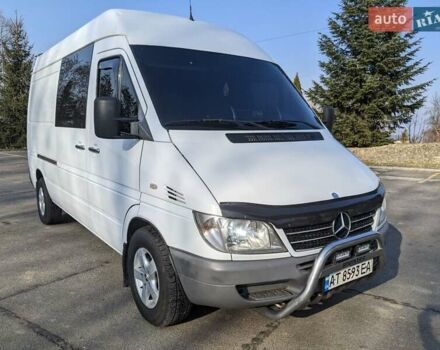 Белый Мерседес Sprinter, объемом двигателя 2.2 л и пробегом 690 тыс. км за 10700 $, фото 8 на Automoto.ua