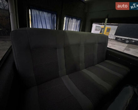 Белый Мерседес Sprinter, объемом двигателя 2.7 л и пробегом 450 тыс. км за 9700 $, фото 14 на Automoto.ua