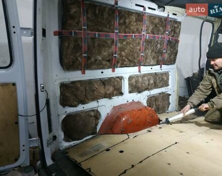 Белый Мерседес Sprinter, объемом двигателя 0 л и пробегом 700 тыс. км за 10000 $, фото 9 на Automoto.ua