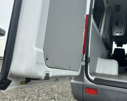 Белый Мерседес Sprinter, объемом двигателя 2.7 л и пробегом 102 тыс. км за 24700 $, фото 16 на Automoto.ua
