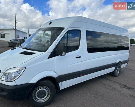 Белый Мерседес Sprinter, объемом двигателя 2.2 л и пробегом 240 тыс. км за 14200 $, фото 10 на Automoto.ua