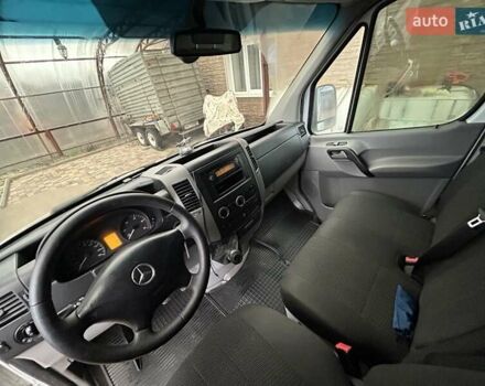 Білий Мерседес Sprinter, об'ємом двигуна 3 л та пробігом 570 тис. км за 16000 $, фото 21 на Automoto.ua