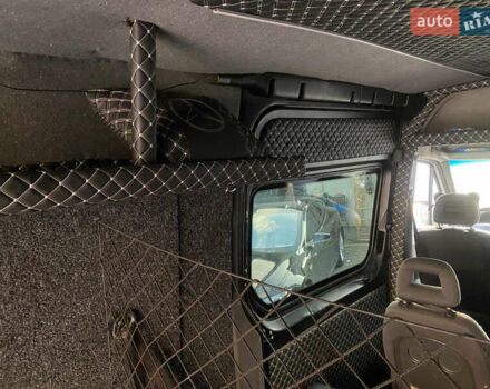 Белый Мерседес Sprinter, объемом двигателя 2.15 л и пробегом 357 тыс. км за 10999 $, фото 15 на Automoto.ua