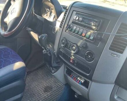 Белый Мерседес Sprinter, объемом двигателя 2.15 л и пробегом 771 тыс. км за 11600 $, фото 7 на Automoto.ua
