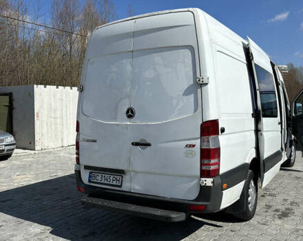 Белый Мерседес Sprinter, объемом двигателя 2.99 л и пробегом 802 тыс. км за 14950 $, фото 6 на Automoto.ua