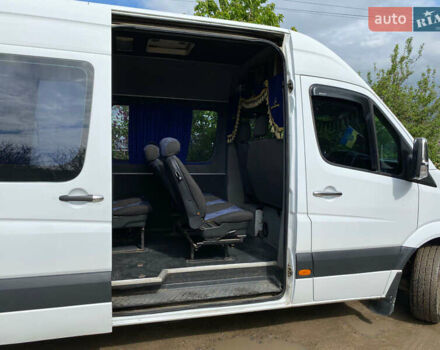 Белый Мерседес Sprinter, объемом двигателя 2.1 л и пробегом 500 тыс. км за 11800 $, фото 31 на Automoto.ua