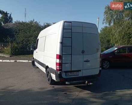 Белый Мерседес Sprinter, объемом двигателя 2.1 л и пробегом 356 тыс. км за 11500 $, фото 3 на Automoto.ua