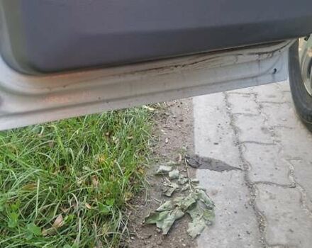 Білий Мерседес Sprinter, об'ємом двигуна 2.1 л та пробігом 600 тис. км за 9450 $, фото 2 на Automoto.ua